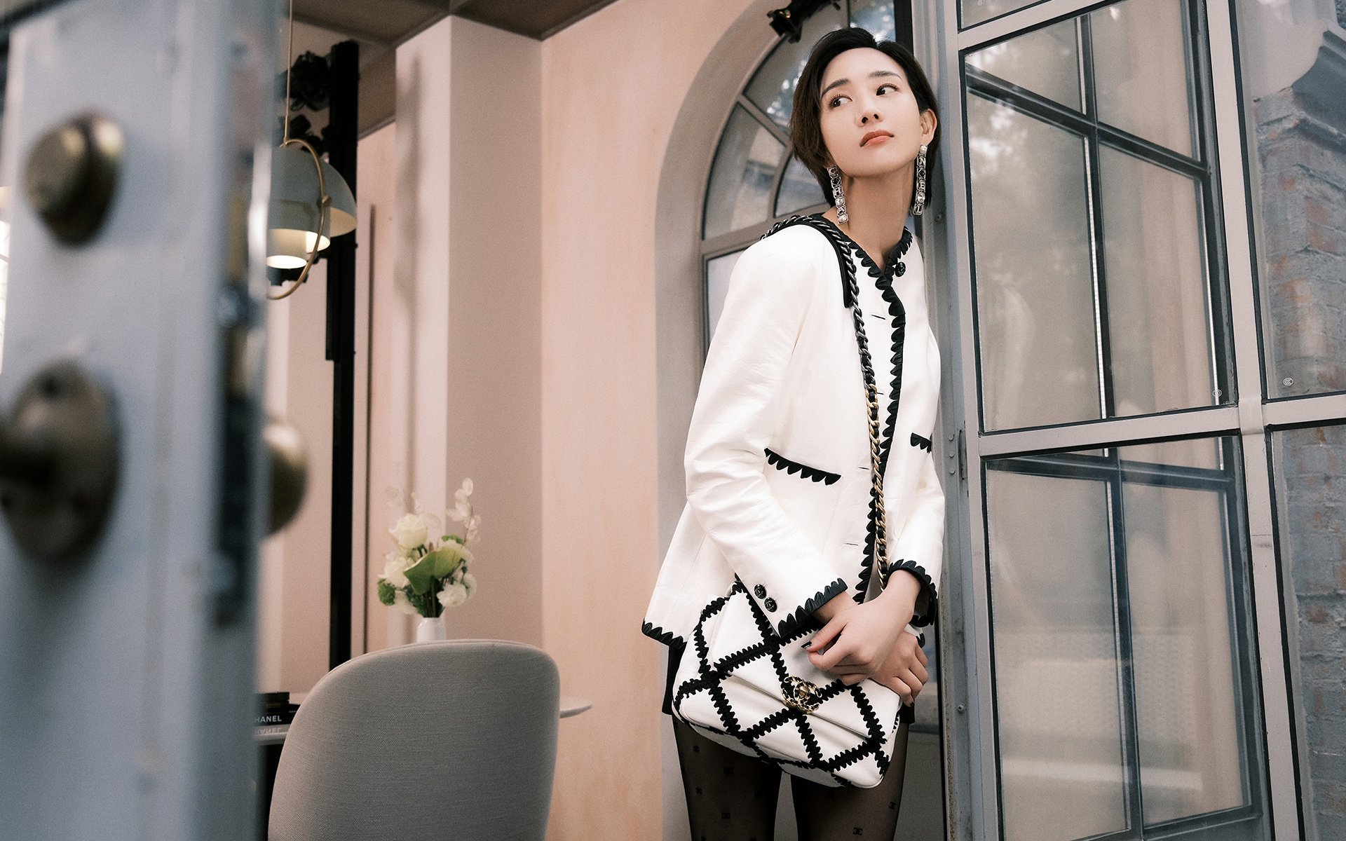 改写历史，一场阿斯顿马丁的逆袭与汉密尔顿的传奇黄昏