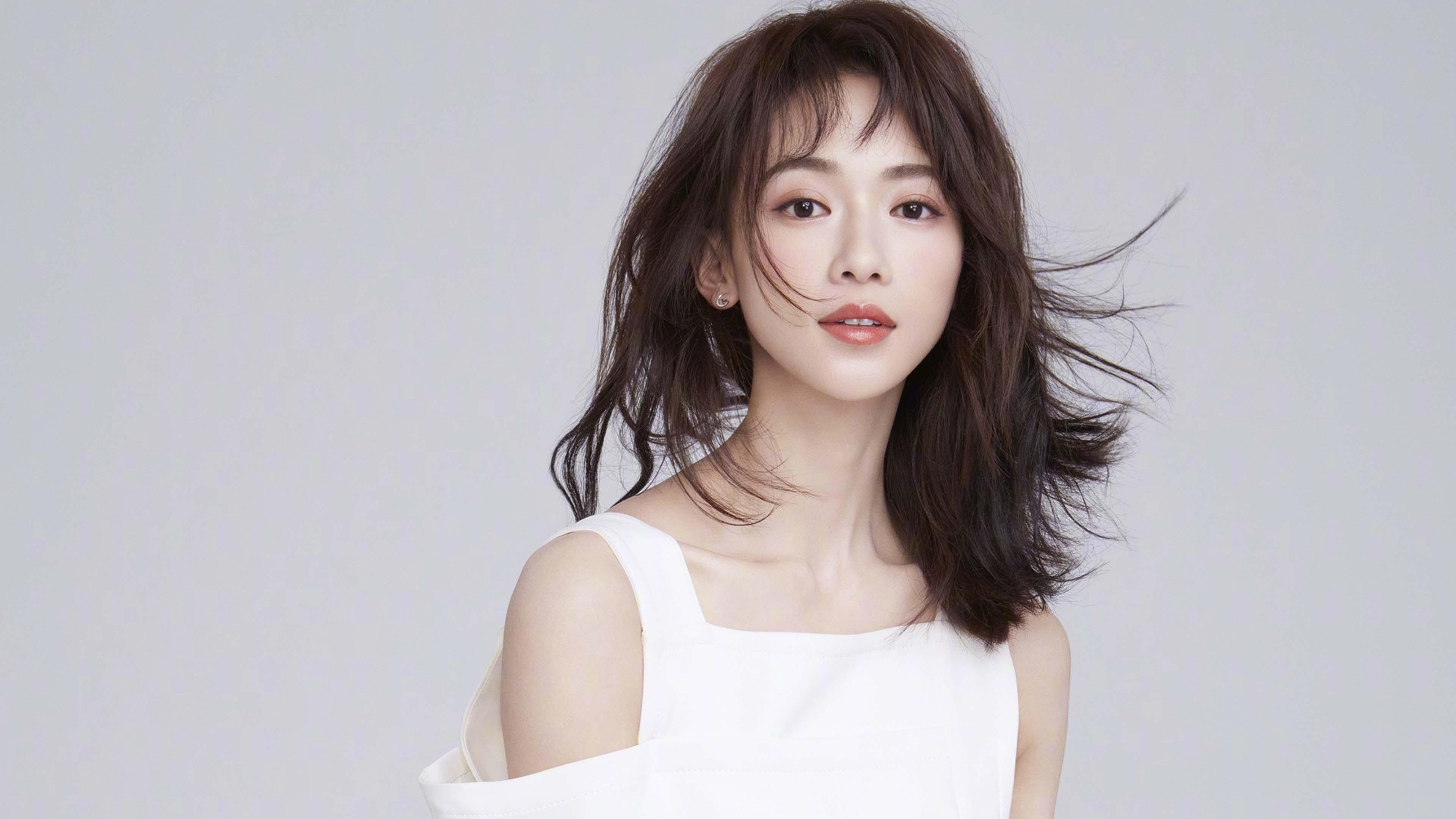 东西方逆转日，当瑞典的翻盘遇上卡瓦哈尔的纪录之光