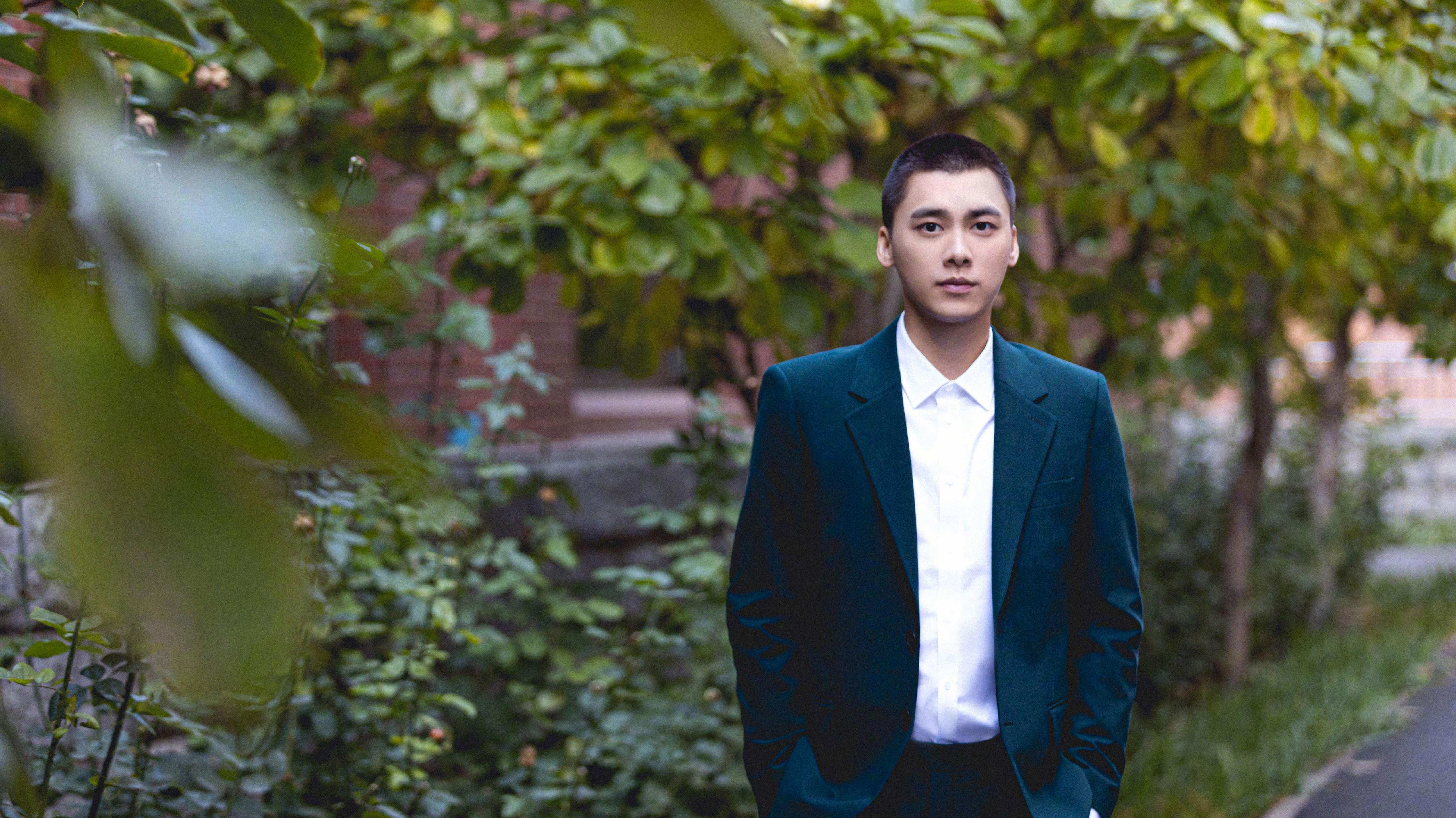 东西对话，爵士主场险胜湖人，郭艾伦末节爆发率队取关键胜利