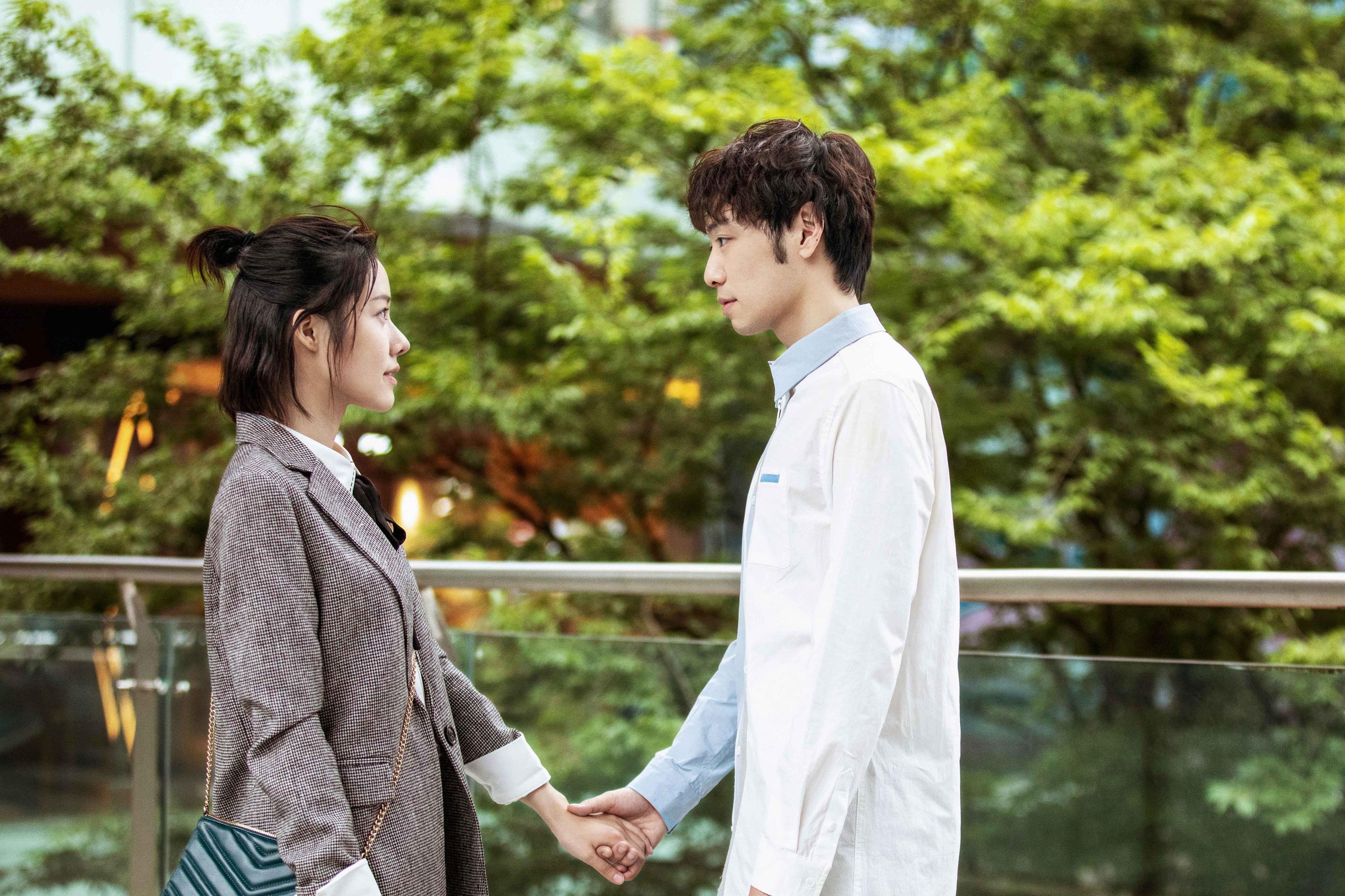 绿茵上的文化桥梁,当尼日利亚邂逅爱尔兰,李刚仁如何用足球定义巨星价值