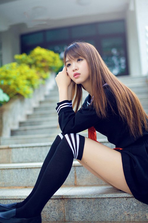 姆巴佩降维打击，秘鲁与沙特上演足球哲学的终极碰撞